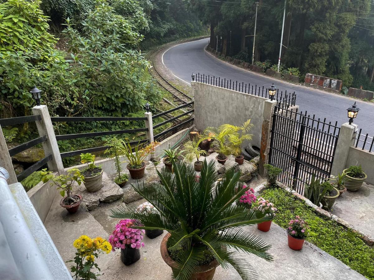 Williams Homestay Kurseong Exterior photo